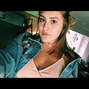 Meet your Posher, Haley